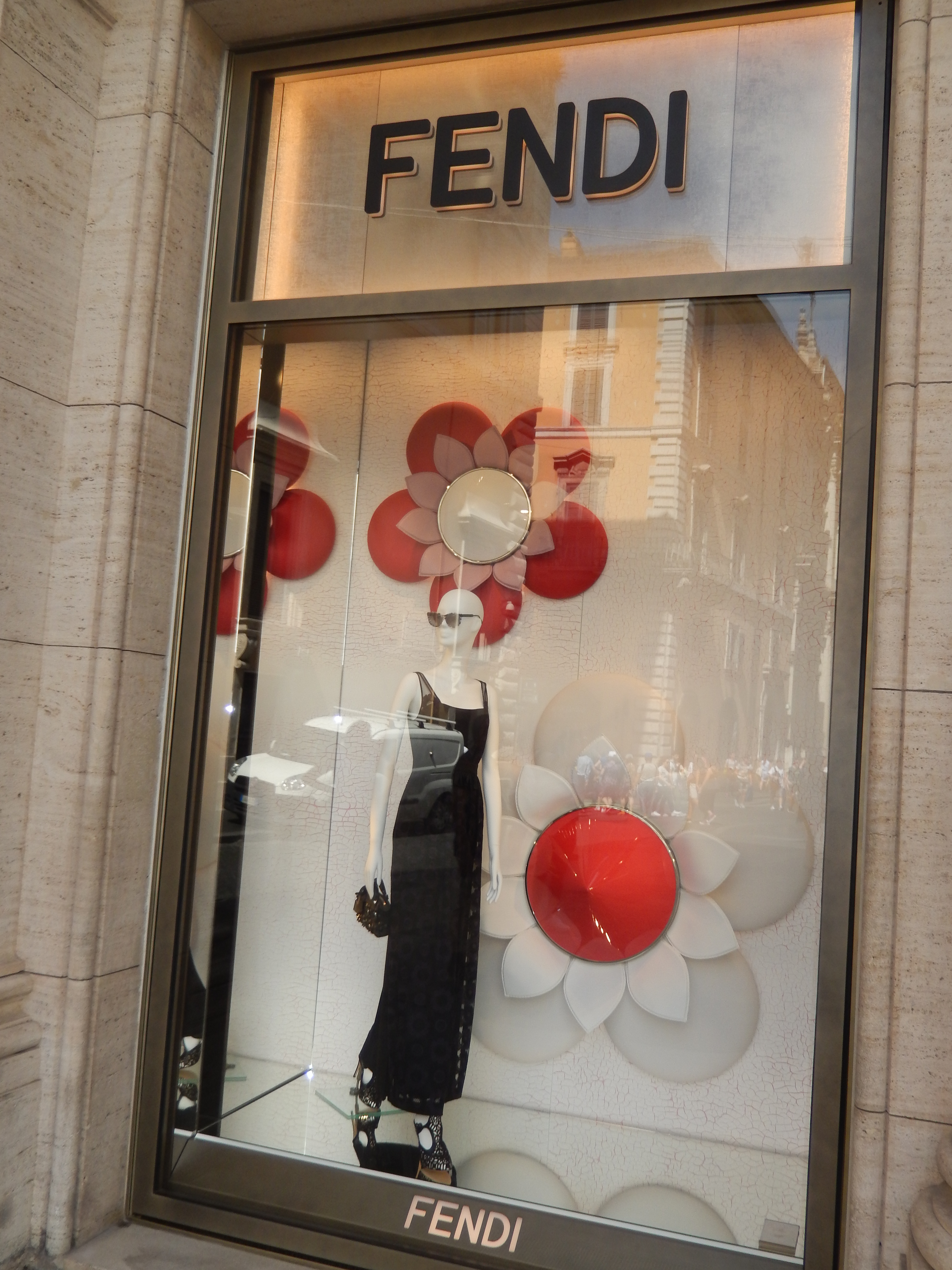 fendi.jpg